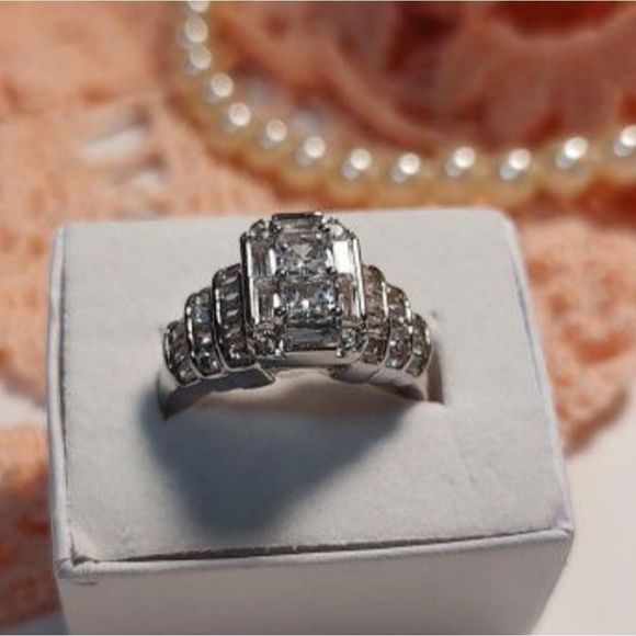 Sterling Silver Cocktail Ring Size 9.5 - Picture 1 of 5